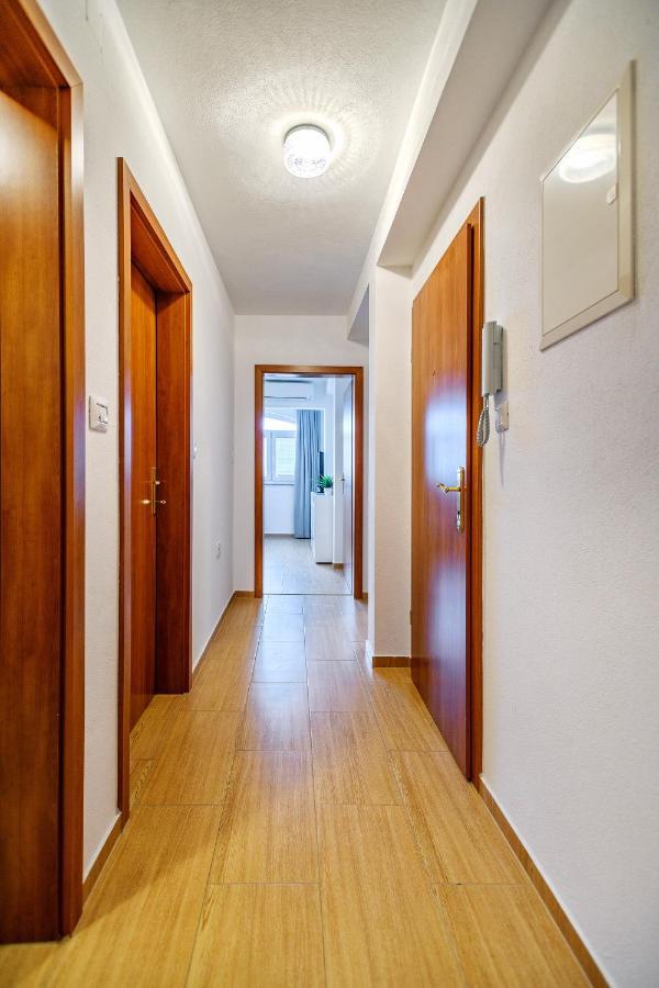 Comfort Apartments In Peaceful Area Zadar - With Garden 外观 照片