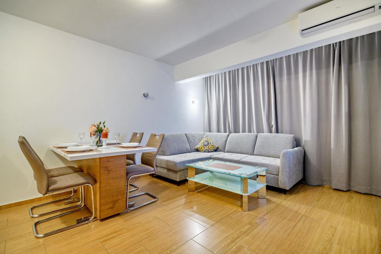 Comfort Apartments In Peaceful Area Zadar - With Garden 外观 照片