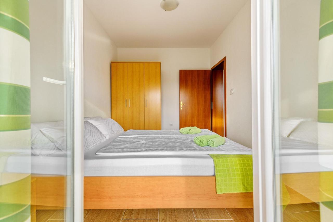 Comfort Apartments In Peaceful Area Zadar - With Garden 外观 照片