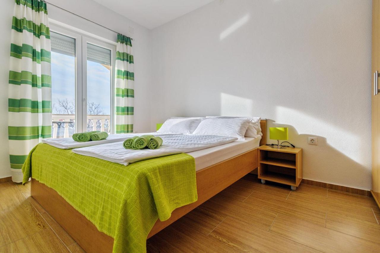 Comfort Apartments In Peaceful Area Zadar - With Garden 外观 照片