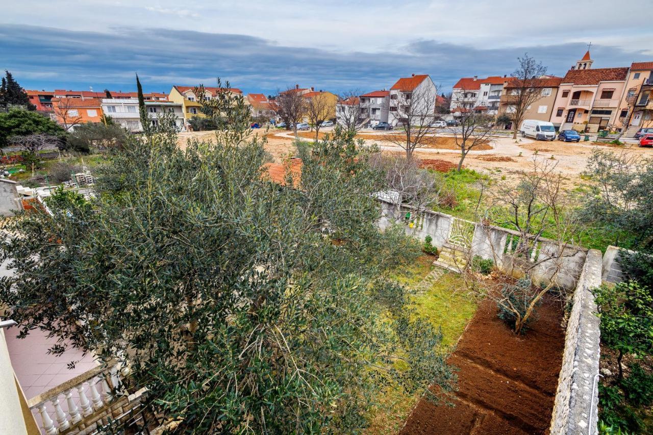 Comfort Apartments In Peaceful Area Zadar - With Garden 外观 照片