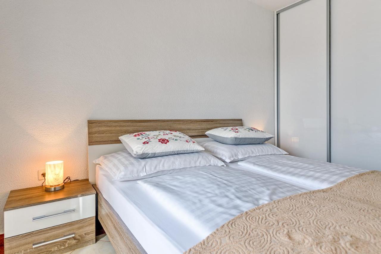 Comfort Apartments In Peaceful Area Zadar - With Garden 外观 照片