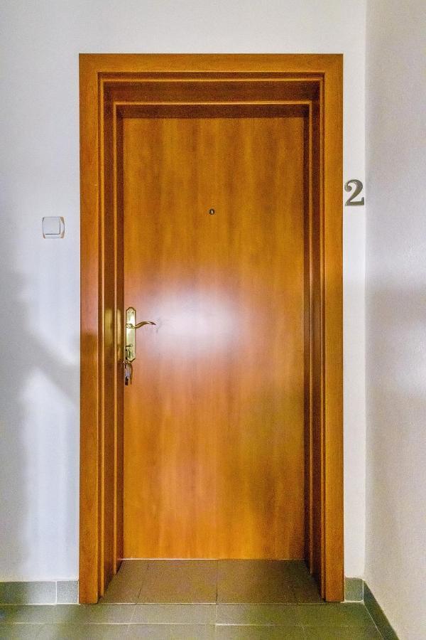 Comfort Apartments In Peaceful Area Zadar - With Garden 外观 照片