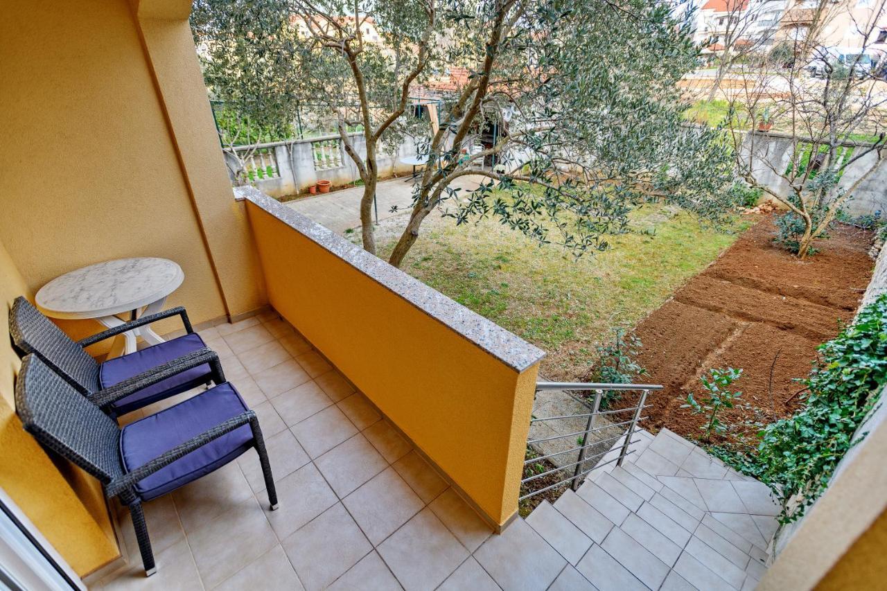 Comfort Apartments In Peaceful Area Zadar - With Garden 外观 照片